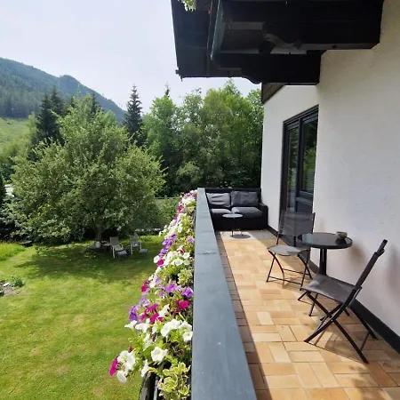 Alp Haus Grossglockner Apartment Bruck an der Grossglocknerstrasse Exterior photo
